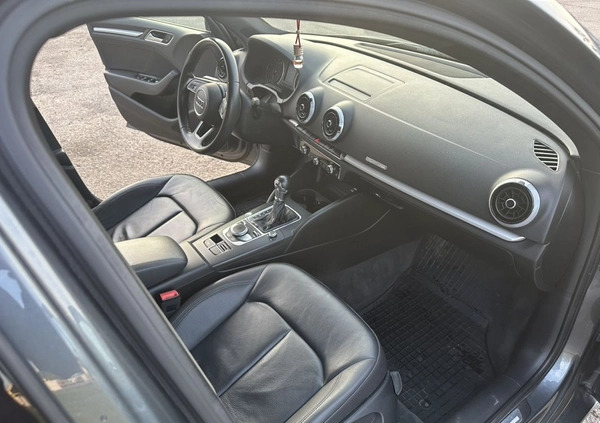 Audi A3 cena 76800 przebieg: 91232, rok produkcji 2017 z Ostrołęka małe 781